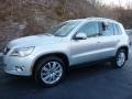 Reflex Silver Metallic - Tiguan SEL 4Motion Photo No. 3