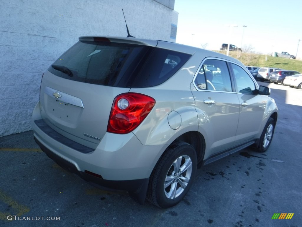 2011 Equinox LS AWD - Gold Mist Metallic / Light Titanium/Jet Black photo #9