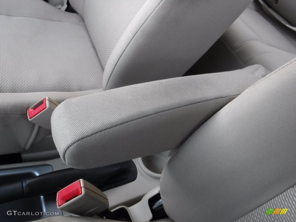 2010 Aveo LT Sedan - Black Granite / Neutral photo #20