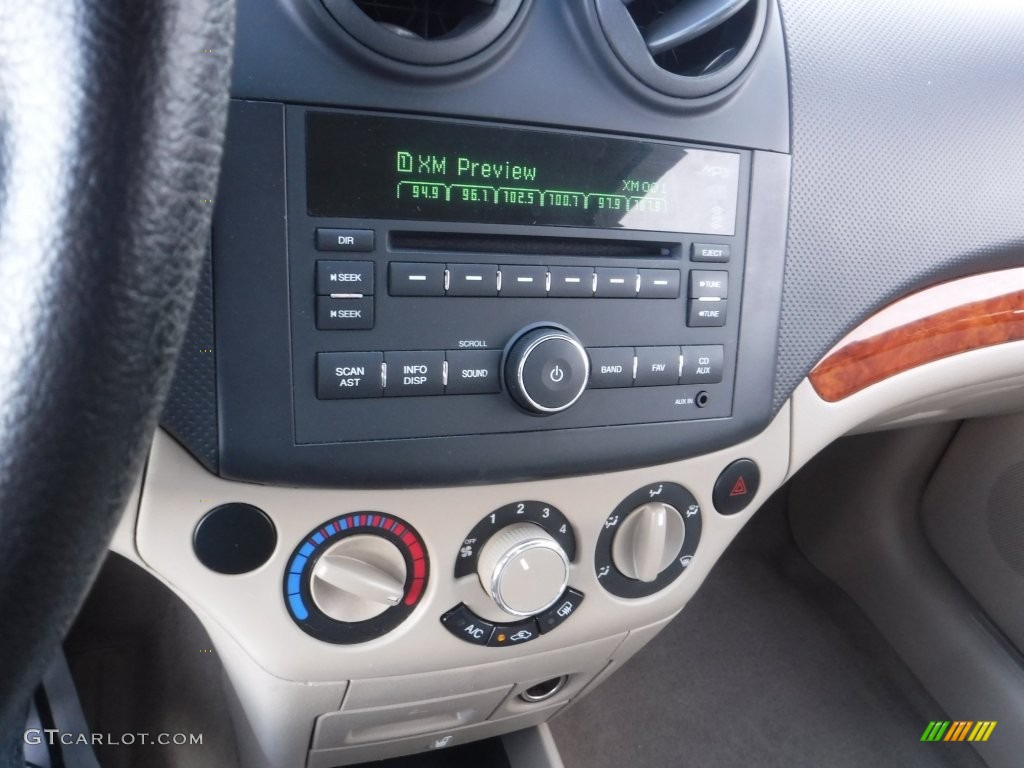 2010 Aveo LT Sedan - Black Granite / Neutral photo #21