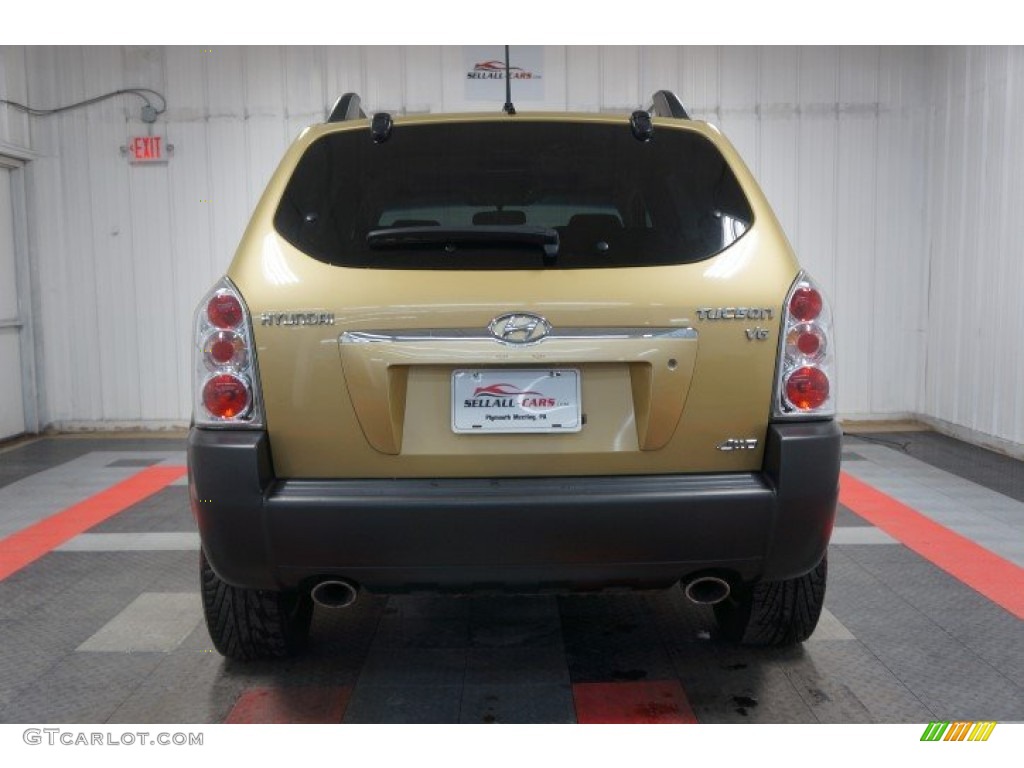 2005 Tucson GLS V6 4WD - Golden Sand / Beige photo #8