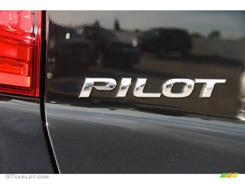 2016 Pilot EX AWD - Crystal Black Pearl / Gray photo #3