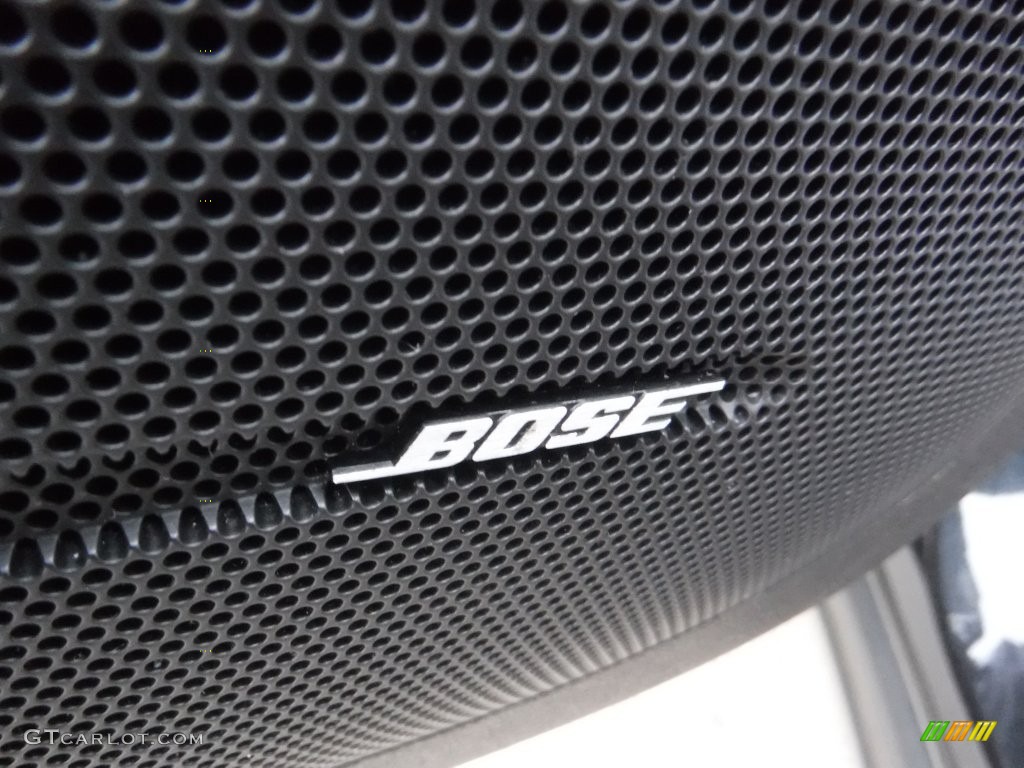 2012 Traverse LT AWD - Black Granite Metallic / Ebony photo #17