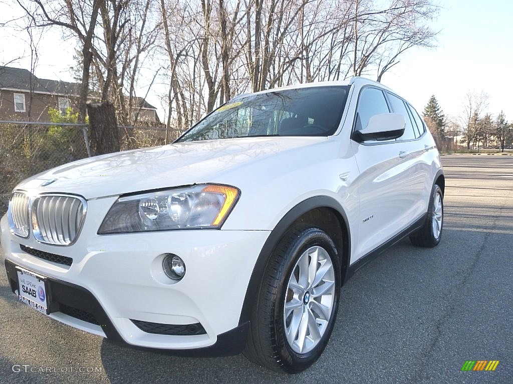 Alpine White BMW X3