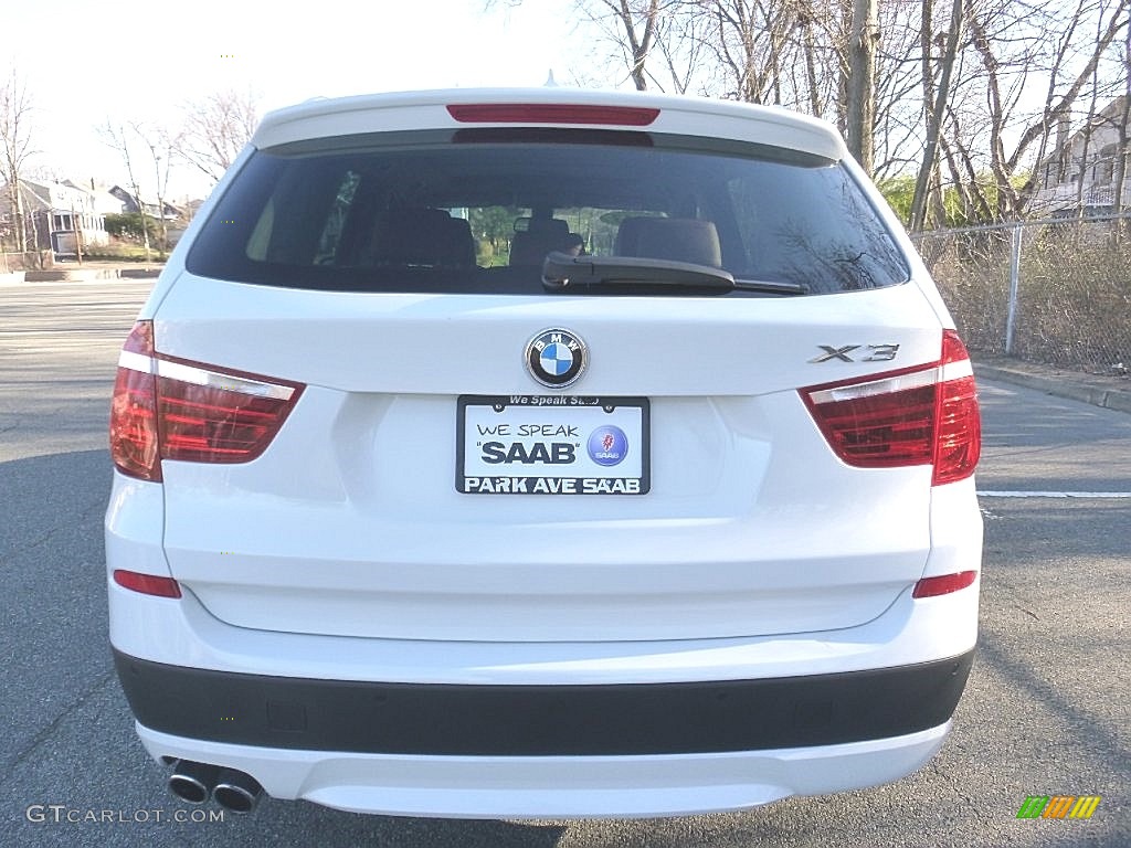 2013 X3 xDrive 28i - Alpine White / Chestnut photo #4