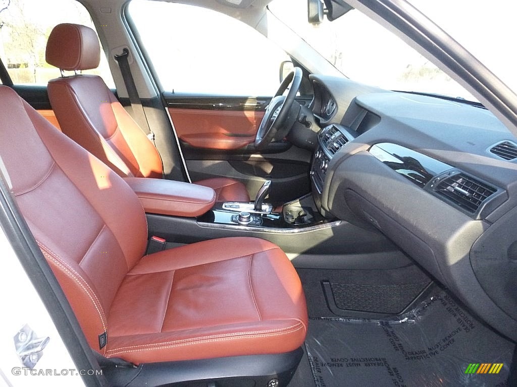 2013 X3 xDrive 28i - Alpine White / Chestnut photo #17