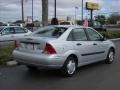 CD Silver Metallic - Focus LX Sedan Photo No. 3