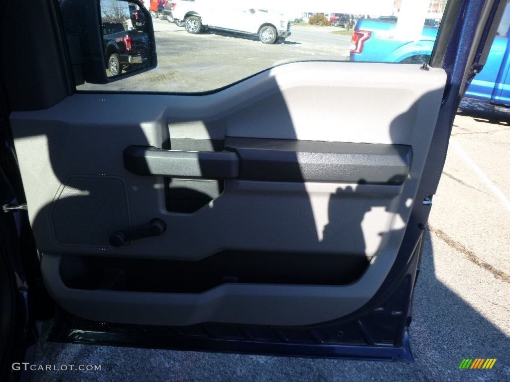 2016 F150 XL Regular Cab - Blue Jeans / Medium Earth Gray photo #3