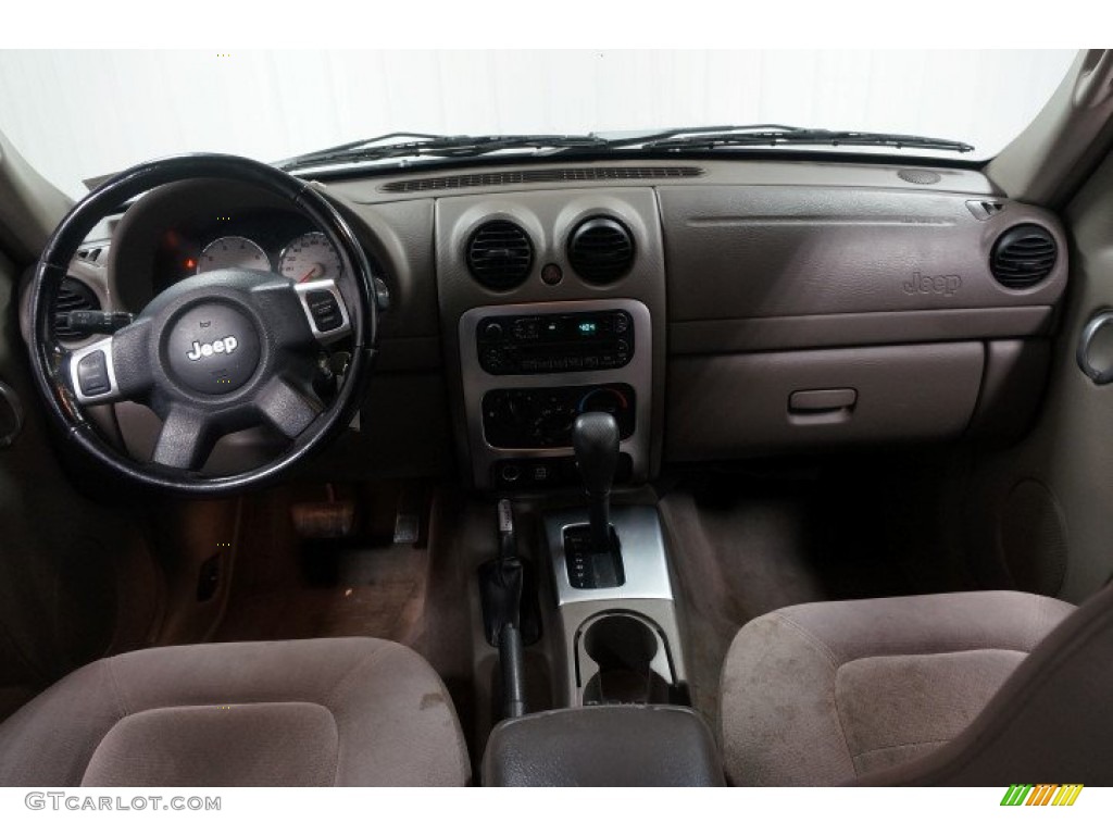 2002 Liberty Limited 4x4 - Black / Taupe photo #26