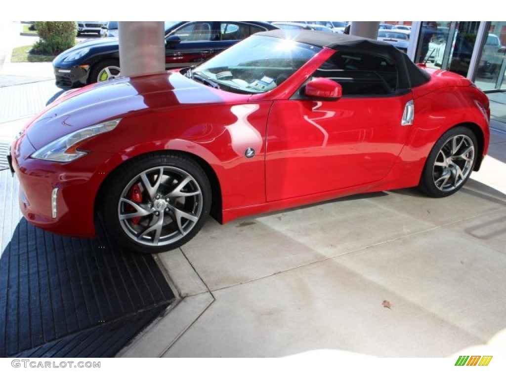 2013 370Z Touring Roadster - Solid Red / Black photo #4