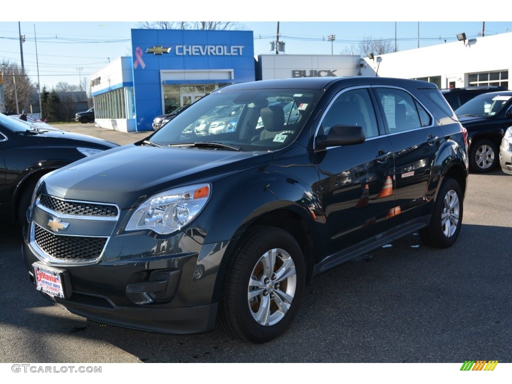 Ashen Gray Metallic Chevrolet Equinox