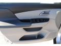 Alabaster Silver Metallic - Odyssey LX Photo No. 10