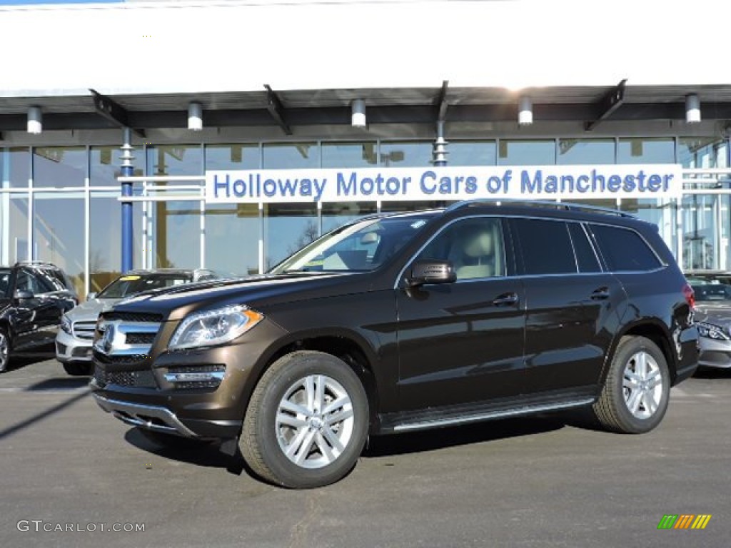 2016 GL 450 4Matic - Dakota Brown Metallic / Almond Beige/Mocha photo #1