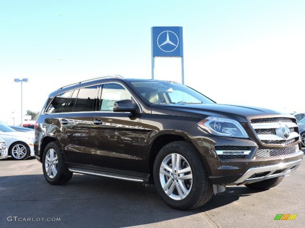 2016 GL 450 4Matic - Dakota Brown Metallic / Almond Beige/Mocha photo #3