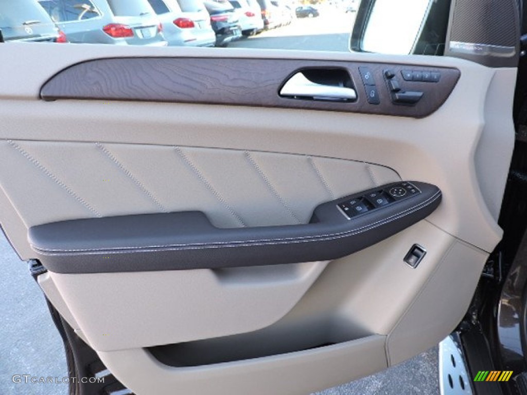 2016 GL 450 4Matic - Dakota Brown Metallic / Almond Beige/Mocha photo #15