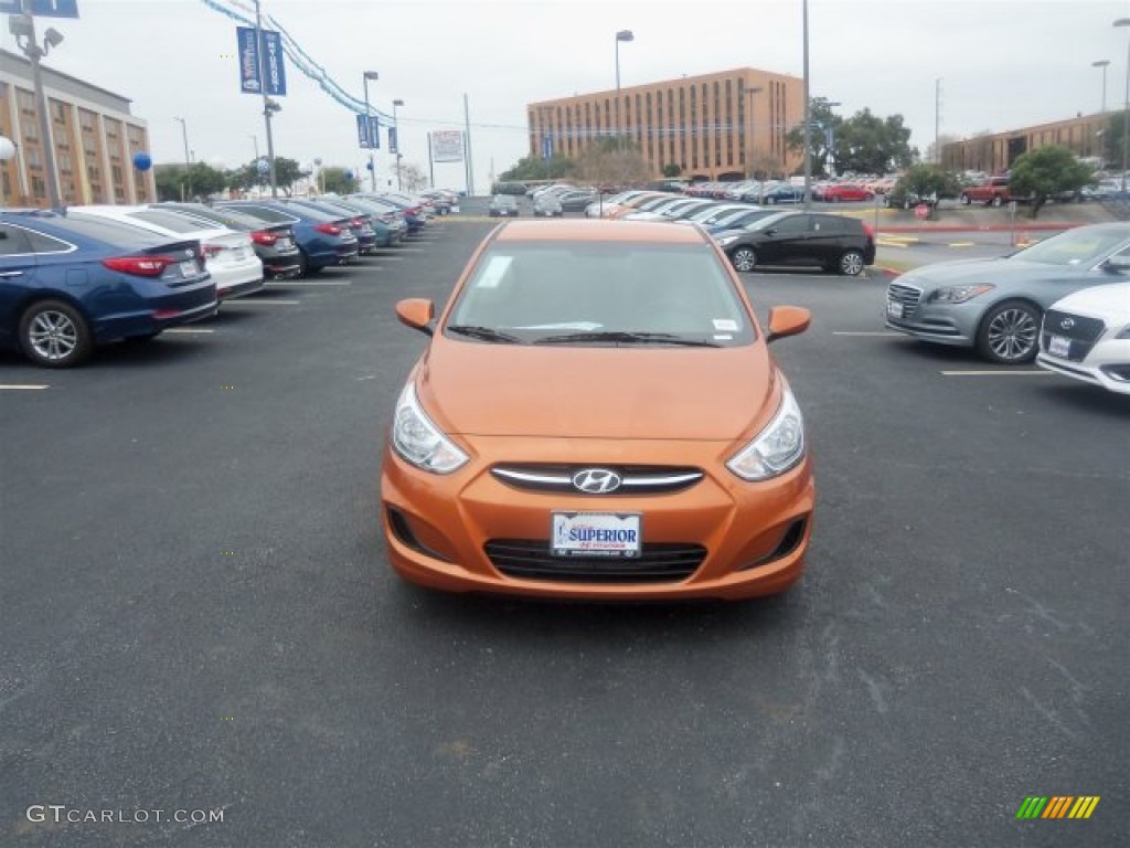 2016 Accent SE Hatchback - Vitamin C / Black photo #5