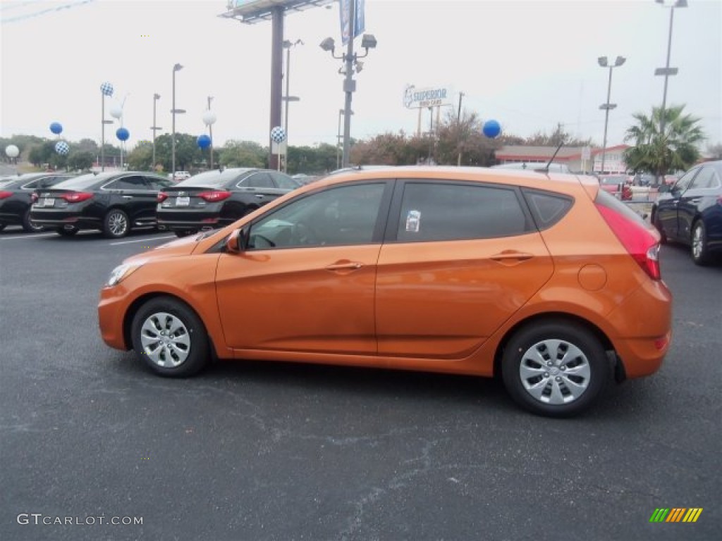 2016 Accent SE Hatchback - Vitamin C / Black photo #8