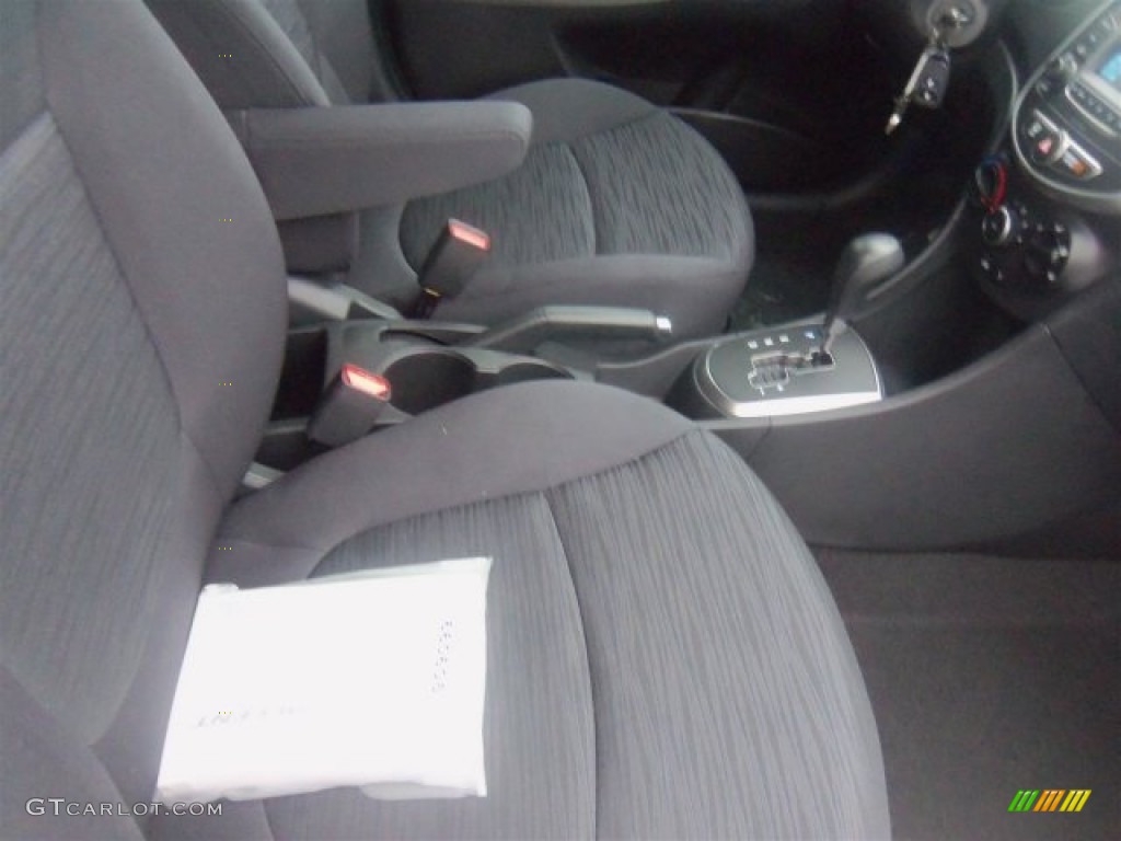 2016 Accent SE Hatchback - Vitamin C / Black photo #14