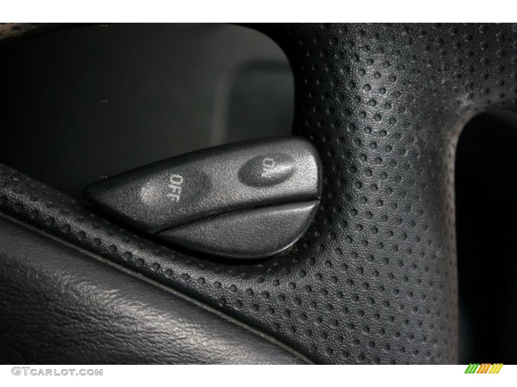 2003 Escape XLT V6 - True Blue Metallic / Medium Dark Flint photo #30