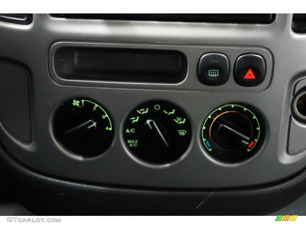 2003 Escape XLT V6 - True Blue Metallic / Medium Dark Flint photo #39