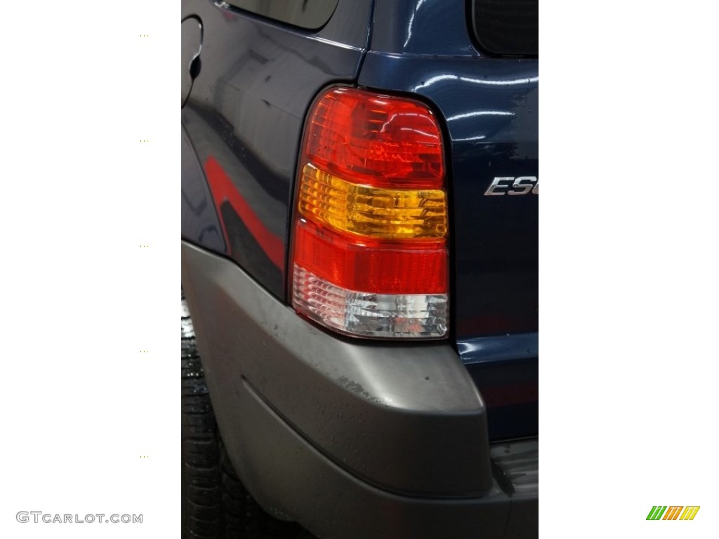 2003 Escape XLT V6 - True Blue Metallic / Medium Dark Flint photo #64
