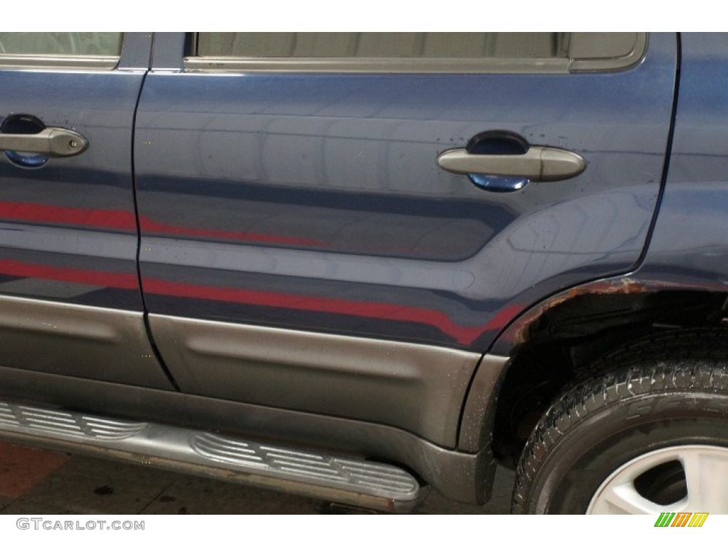2003 Escape XLT V6 - True Blue Metallic / Medium Dark Flint photo #73