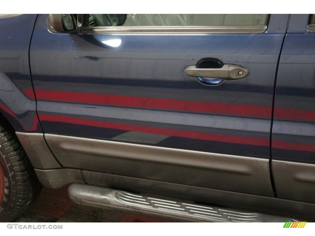 2003 Escape XLT V6 - True Blue Metallic / Medium Dark Flint photo #74