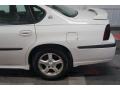 White - Impala LS Photo No. 95