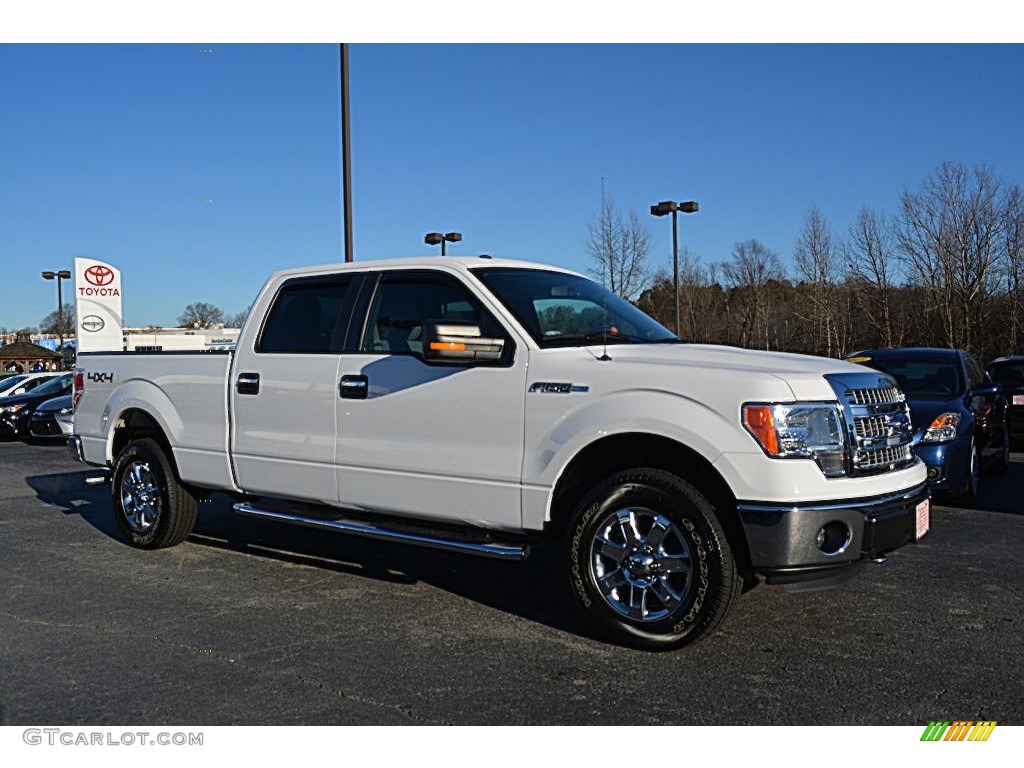 2014 F150 XLT SuperCrew 4x4 - Oxford White / Steel Grey photo #1