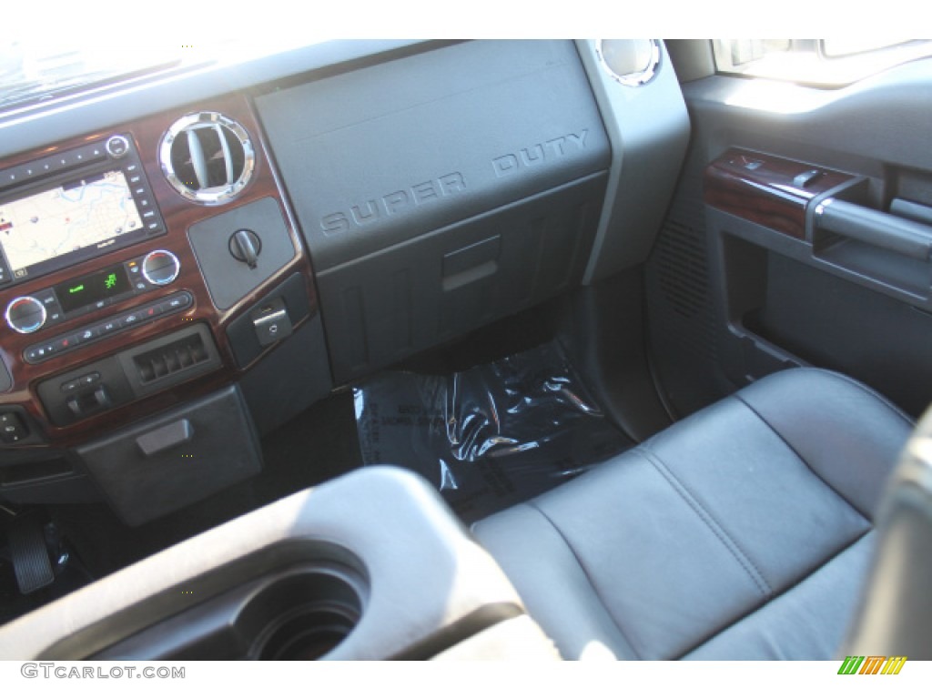 2010 F350 Super Duty Lariat Crew Cab 4x4 - Sterling Grey Metallic / Ebony photo #13