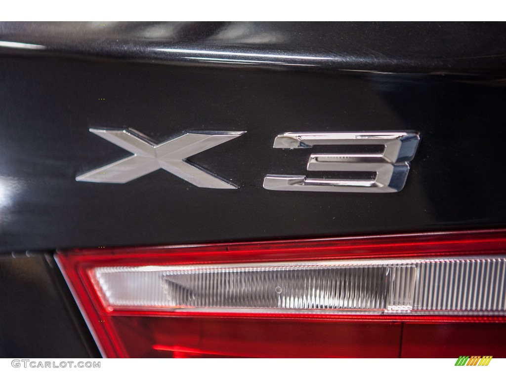 2012 X3 xDrive 28i - Black Sapphire Metallic / Black photo #7