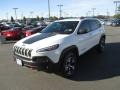 Bright White - Cherokee Trailhawk 4x4 Photo No. 2