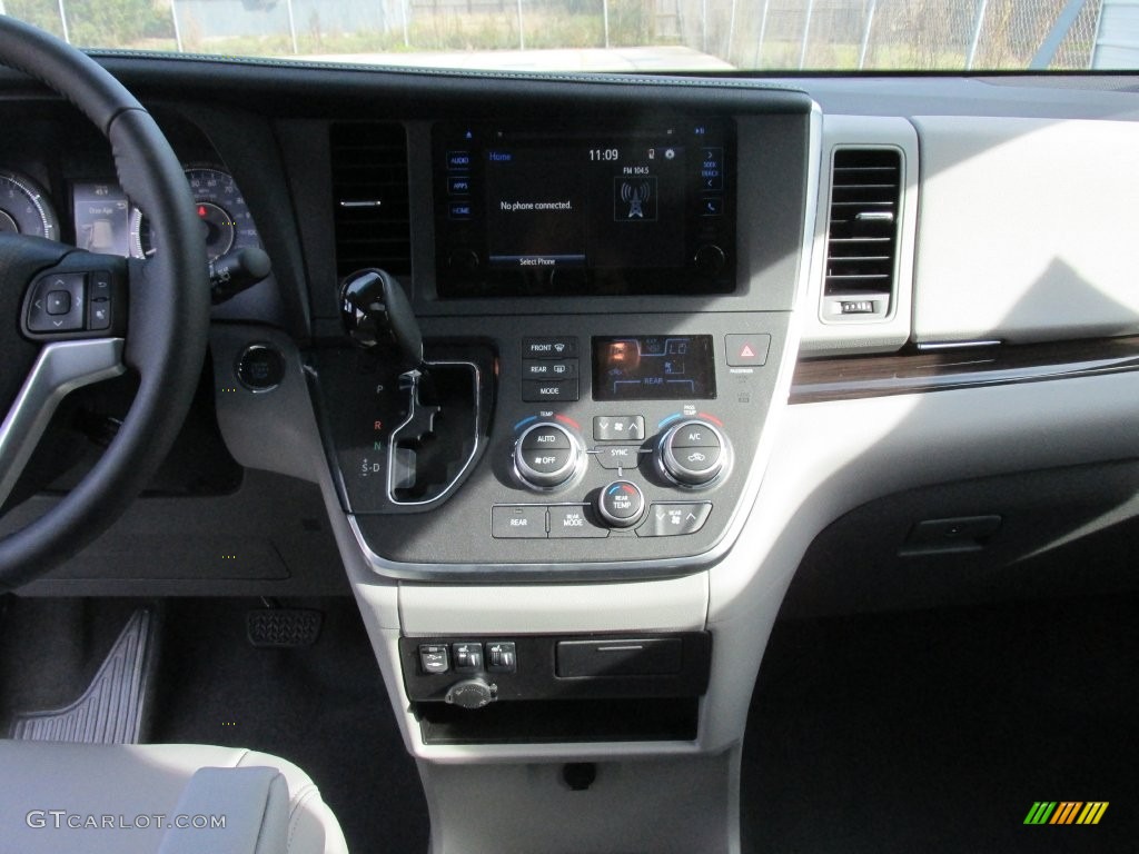 2015 Sienna XLE - Shoreline Blue Pearl / Ash photo #23