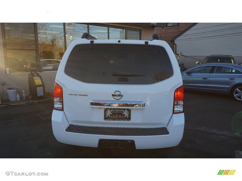 2012 Pathfinder S 4x4 - Avalanche White / Cafe Latte photo #7