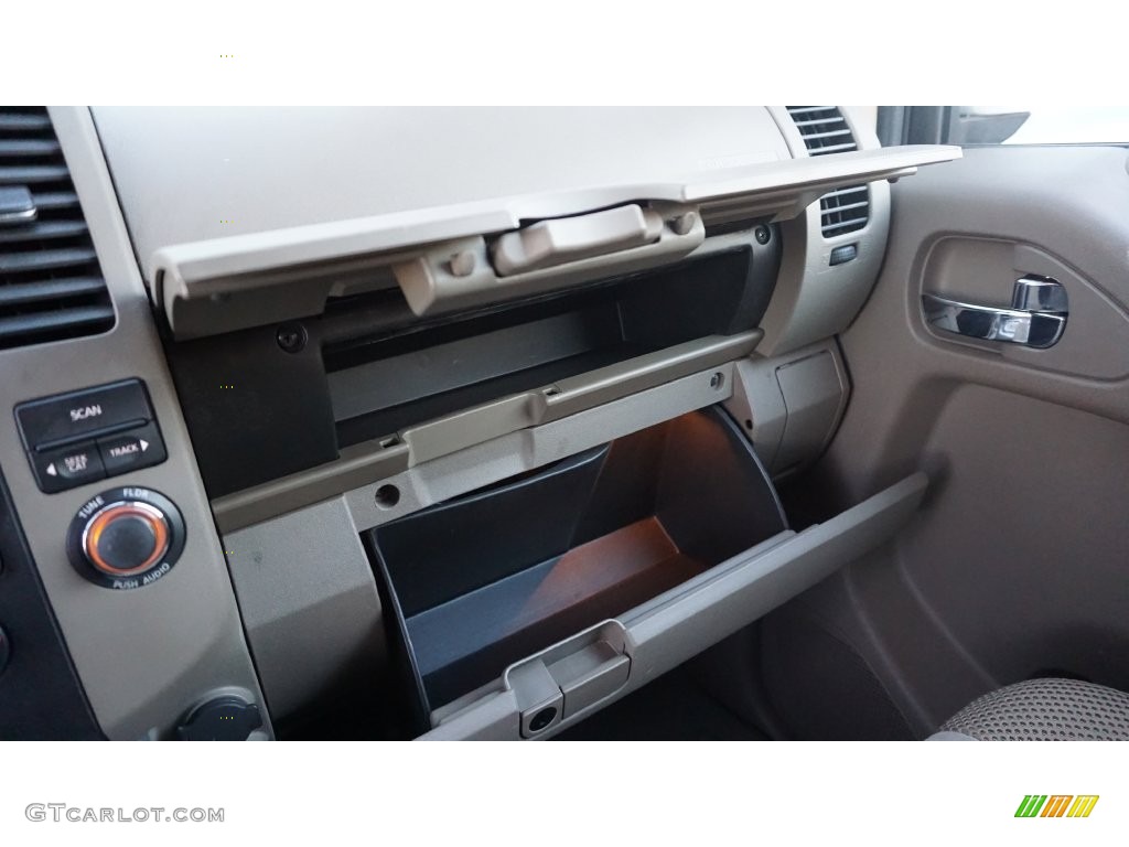 2012 Pathfinder S 4x4 - Avalanche White / Cafe Latte photo #31
