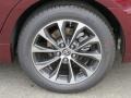 2016 Toyota Avalon XLE Wheel and Tire Photo