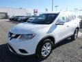 2016 Glacier White Nissan Rogue SV AWD  photo #11