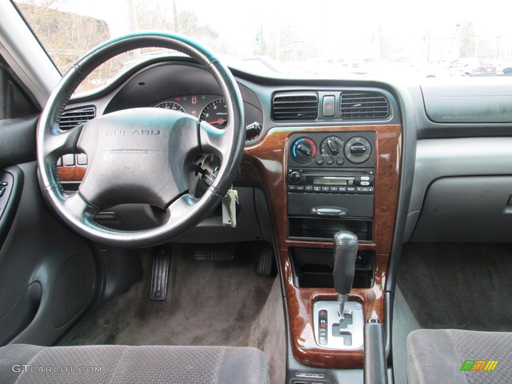 2003 Legacy L Sedan - Mystic Blue Pearl / Gray photo #10