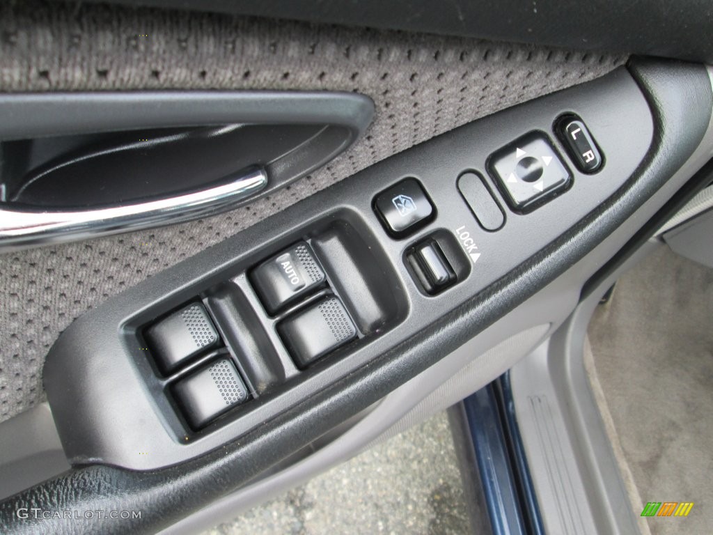 2003 Legacy L Sedan - Mystic Blue Pearl / Gray photo #14