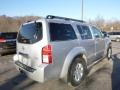 2005 Silver Lightning Metallic Nissan Pathfinder LE 4x4  photo #10