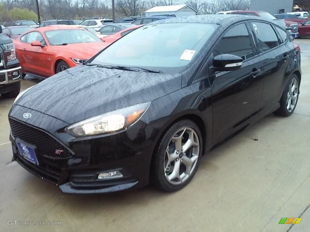 Shadow Black 2016 Ford Focus ST Exterior Photo #109912491