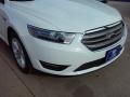 2015 Oxford White Ford Taurus SEL  photo #2