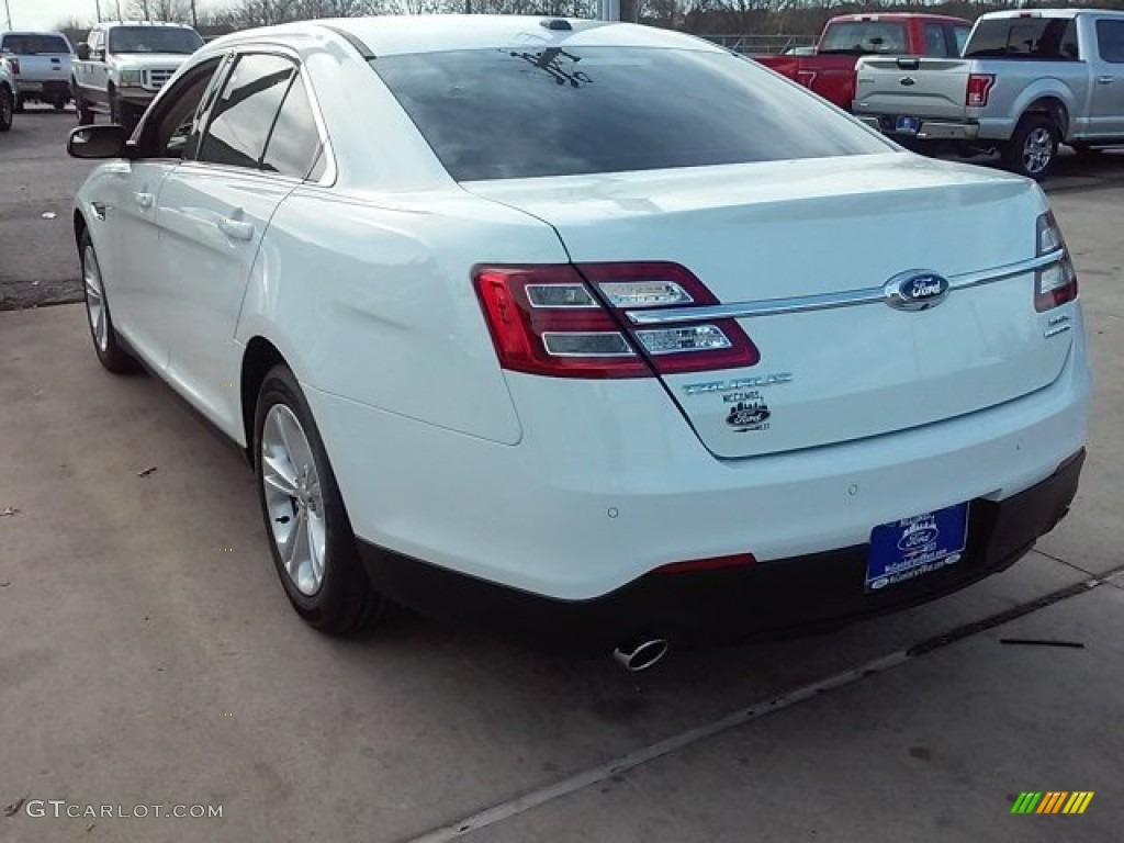 2015 Taurus SEL - Oxford White / Dune photo #8