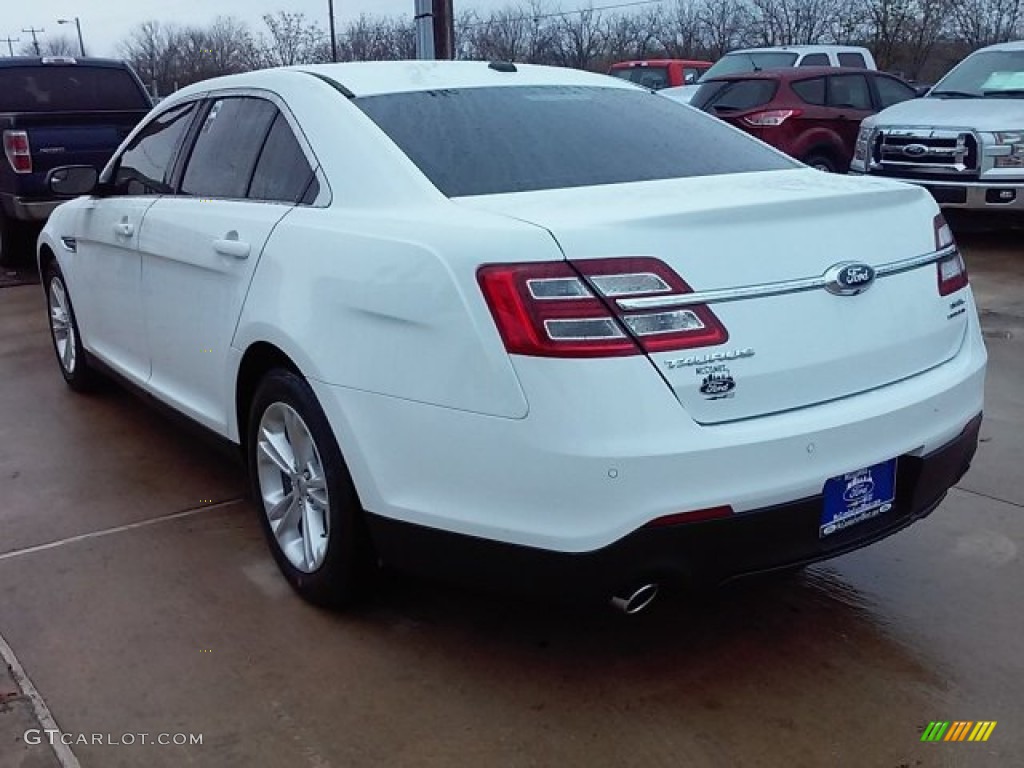 2015 Taurus SEL - Oxford White / Dune photo #7