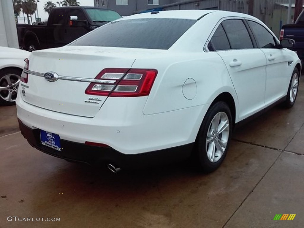 2015 Taurus SEL - Oxford White / Dune photo #8