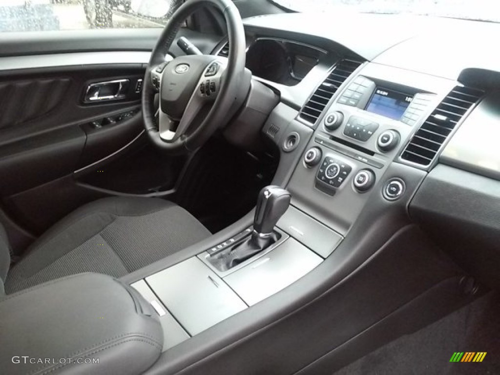 2015 Taurus SEL - Tuxedo Black Metallic / Charcoal Black photo #15