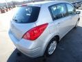 Brilliant Silver Metallic - Versa 1.8 S Hatchback Photo No. 8