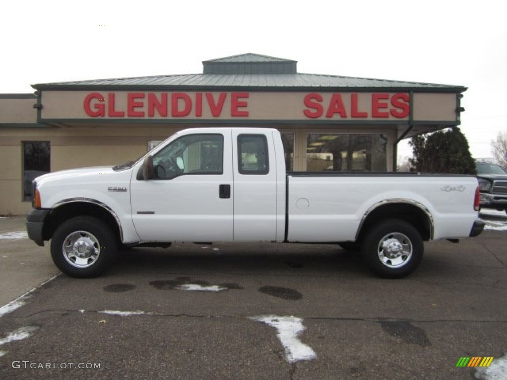 2007 F250 Super Duty XL SuperCab 4x4 - Oxford White Clearcoat / Medium Flint photo #5