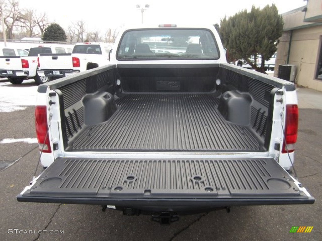 2007 F250 Super Duty XL SuperCab 4x4 - Oxford White Clearcoat / Medium Flint photo #8