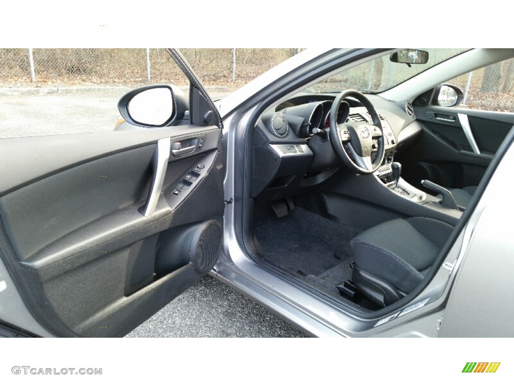2010 MAZDA3 s Sport 4 Door - Liquid Silver Metallic / Black photo #15